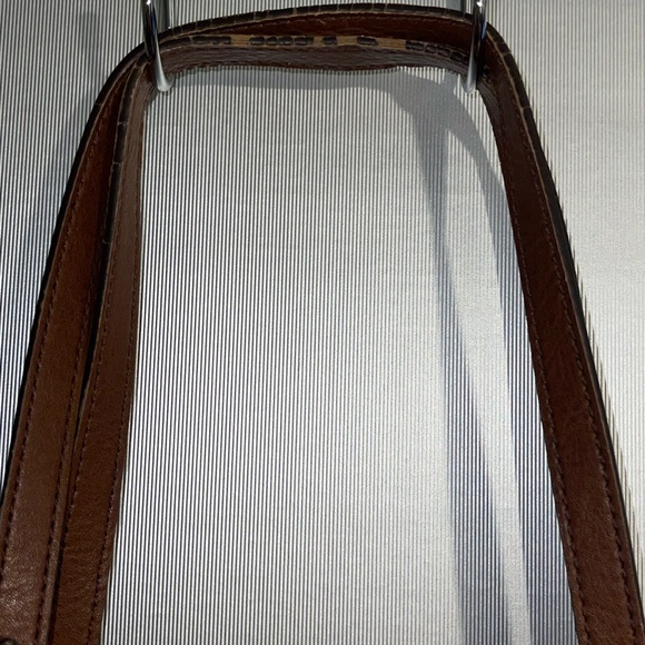 Large FOSSIL Tote - Picture 3 of 8